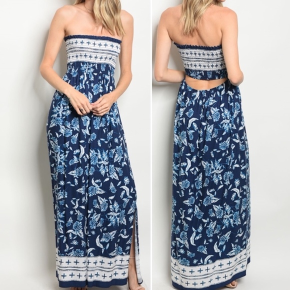 Dresses & Skirts - LAST1!  NAVY & WHITE MAXI WITH CUT OPEN BACK DRESS